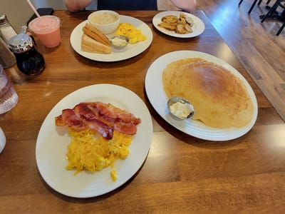 BrickHouse Coffee & Kitchen