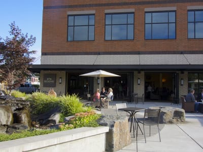 Broadway Coffeehouse