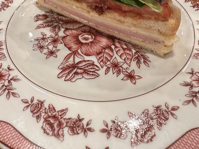 BroD’s Coffee Cafe & Cleaners