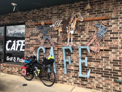 Bronc Stompers Cafe & Pizza.