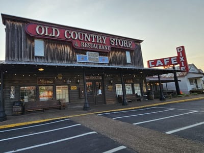 Brooks Shaw's Old Country Store