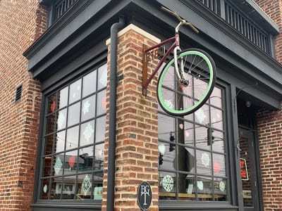 Broomwagon Bikes + Cafe