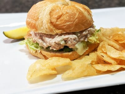 Brothers Café + Bistro