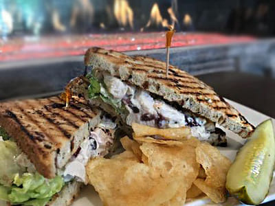 Brothers Café + Bistro