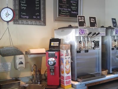 Browns Valley Yogurt & Expresso Bar