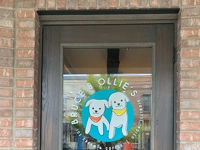 Bruce & Ollie's Ice Cream, Specialty Coffee & Deli