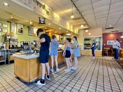 Bruegger's Bagels