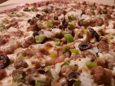 BRUENDER'S CORNER MART