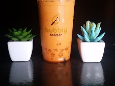 Bubbly Tea Bar