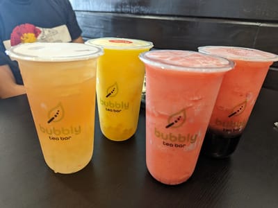 Bubbly Tea Bar
