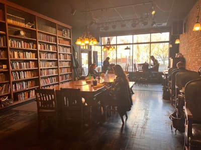 Bucer's Coffee House Pub