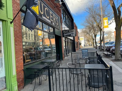 Bucer's Coffee House Pub