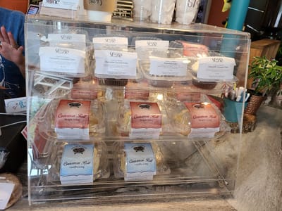 Buck ‘N Brew Coffee & Ice Cream