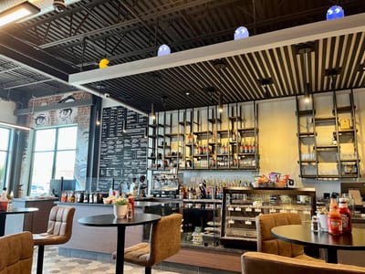 Bud’s on the Hudson