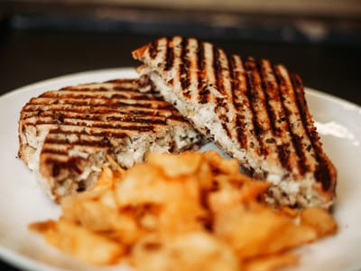 Bully Brew Coffee - East Grand Forks