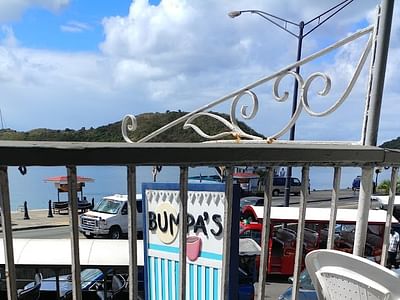 Bumpas Breakfast And Lunch