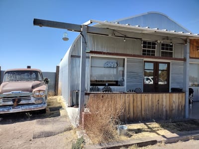 Buns N' Roses - Cafe’ And Gifts