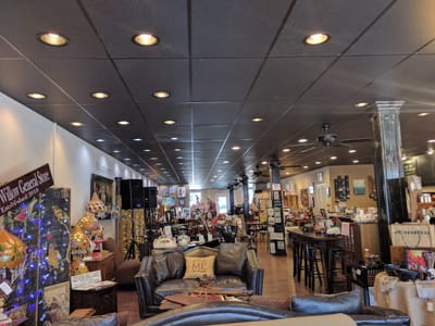 BUTTON WILLOW GENERAL STORE and COFFEE SHOP