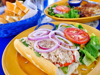 C'est La Vie - Pastries Breakfast & Dinner