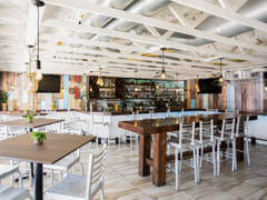 C Level - Seafood & Steakhouse Restaurant