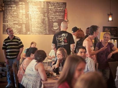 Ca phe Phin - Vietnamese coffee & tea, bubble tea house, bakery.