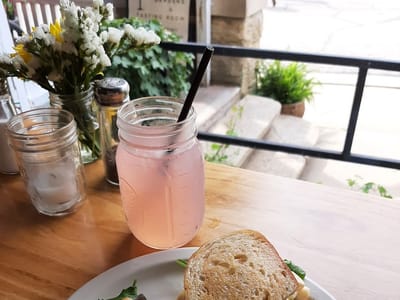 Café 43 coffeehouse