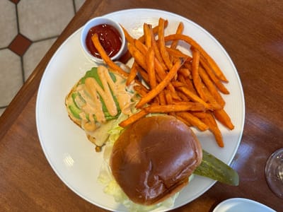 Café at the Pfister