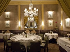 Café Carlyle