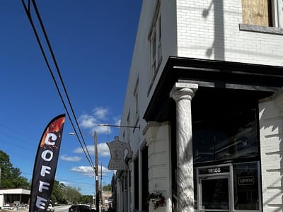 Café con Leche Coffee & Bakery