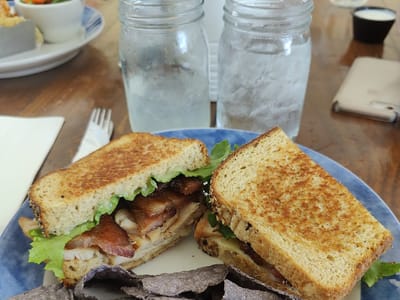 Café Evergreen Restaurant