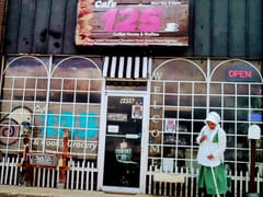 Cafe 125 & Cook's Country Grocery Store (Topplez Corporation)