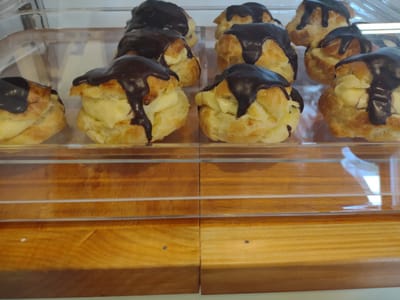 Cafe at the Crossings