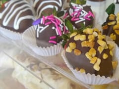 Cafe at the Crossings