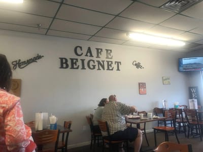 Cafe Beignet