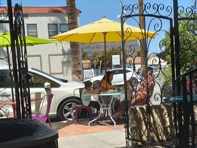 Cafe Crepes de Paris