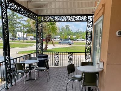 Cafe Du Monde Mandeville