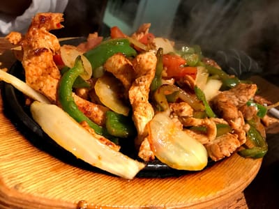 Cafe Max Eatery & Tap