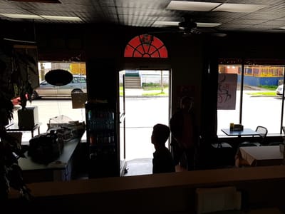 Cafe on Seminary Ave (Cafe West 46)