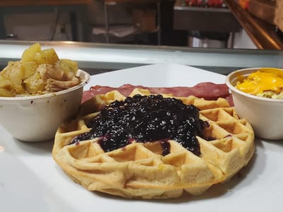 cafe underground cambridge maryland