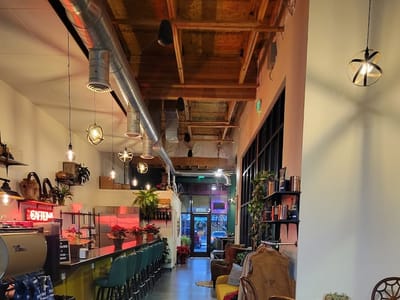 Caffeina Roasting Company - Overland