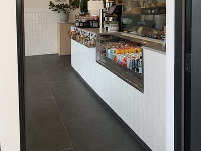 Caffeine Café West Hampton