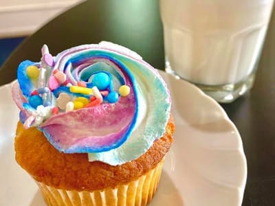 Cake Shop by Jill & Jill