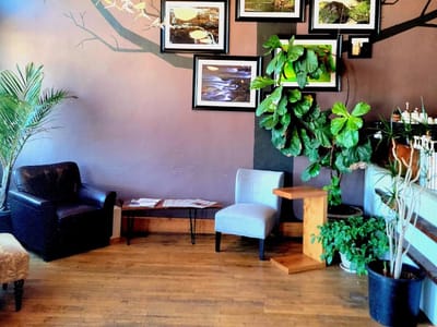 Caleri's Cafe & Bakery