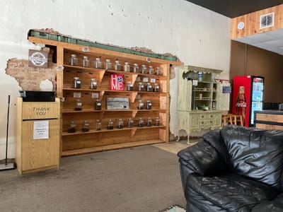 Calhoun Coffee Company Bar & Grill