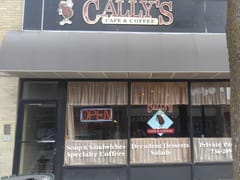 Cally's Cafe & Coffee