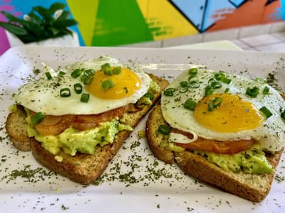 Caprichos Coffee Shop