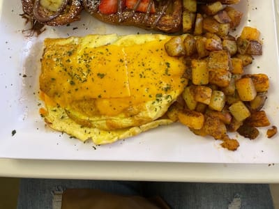 Caprichos Coffee Shop