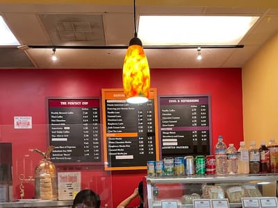 CAPTAIN KID AIRPORT CAFE