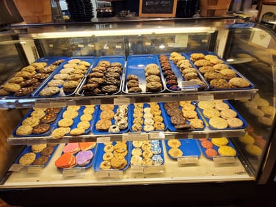 Caramel Crisp & Cafe