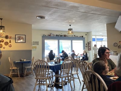 Carla's Country Kitchen And Gift Shop